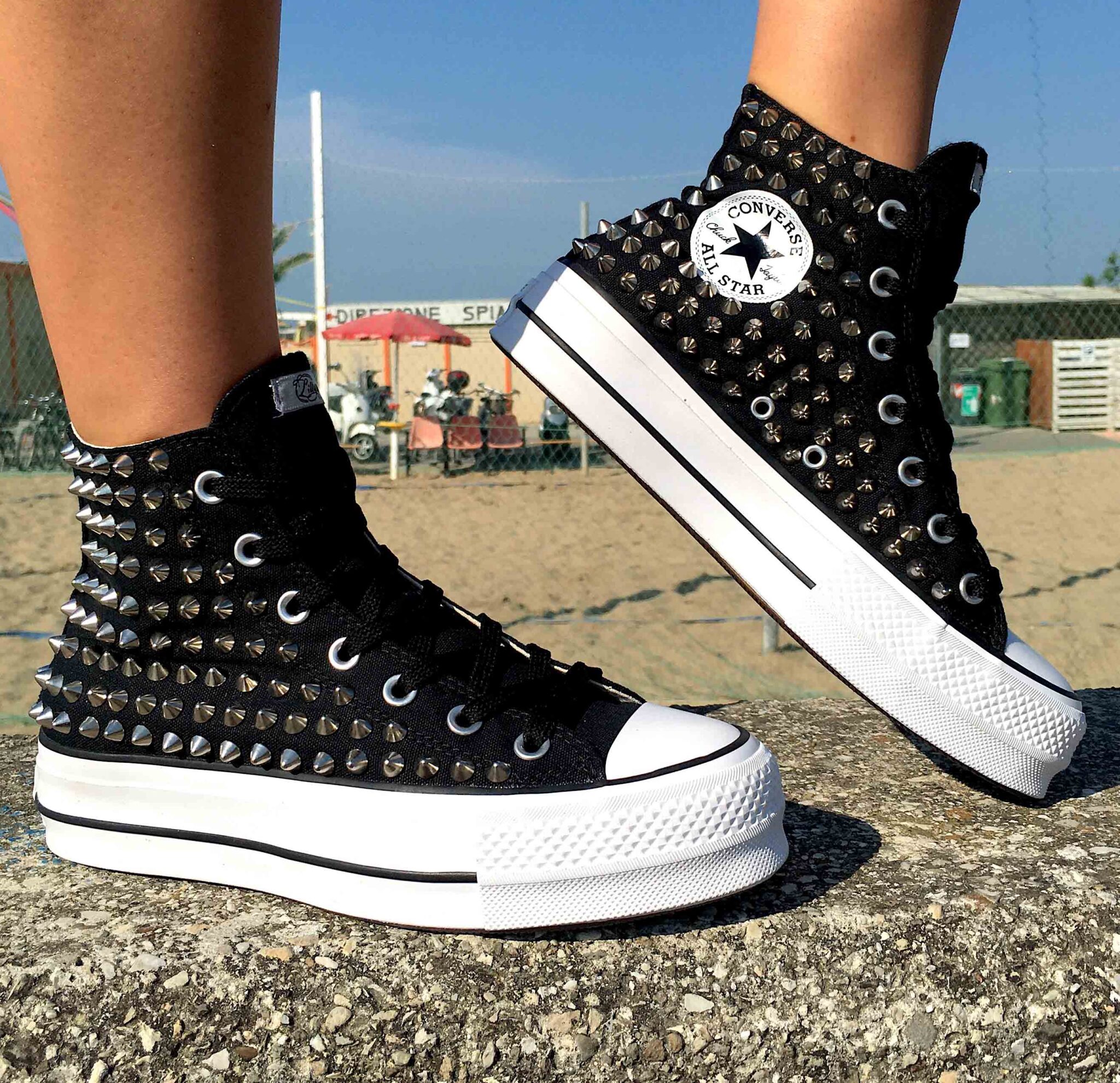 Converse nere pizzo hotsell