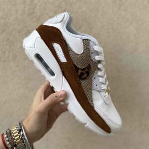 Custom Air Max Swoosh Leo e inserti Oro LLab Scarpe Custom