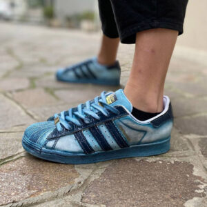 Superstar adidas blu sales